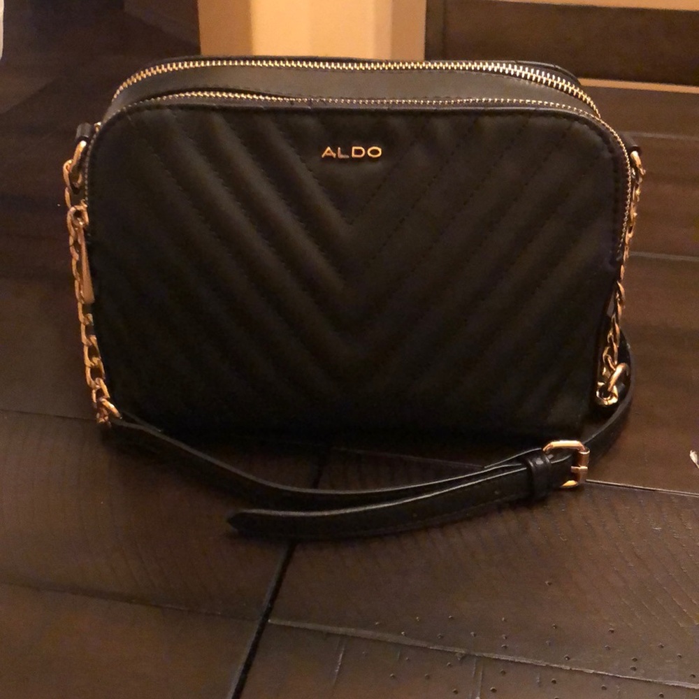 Aldo black purse crossbody